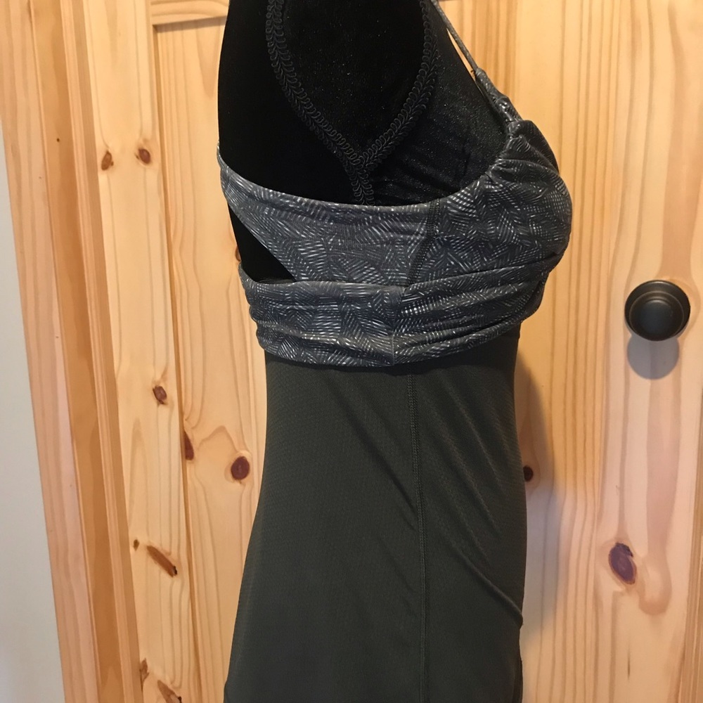 Lululemon wrap it up tank, M?, dark green - Picture 3 of 8